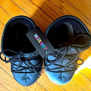 MOON BOOT ICON LOW RUBBER BOOT BLACK